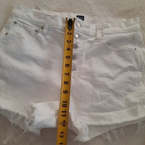 Gap Denim Button Fly Cut-Off Shorts Womens 14/32 White Beach Summer Daisy Dukes - Picture 7 of 9